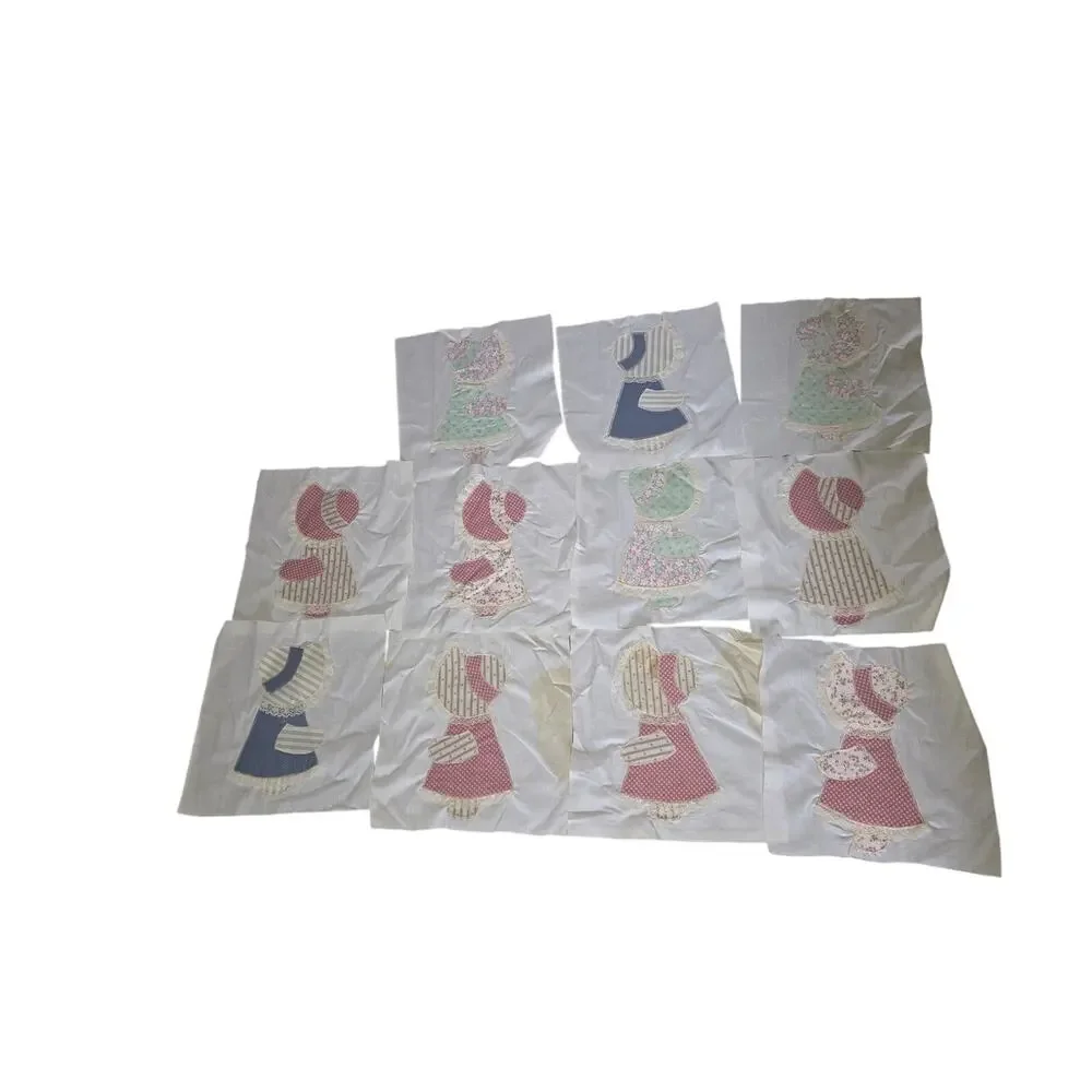 Vintage Sun Bonnet Sue Quilt Squares 11